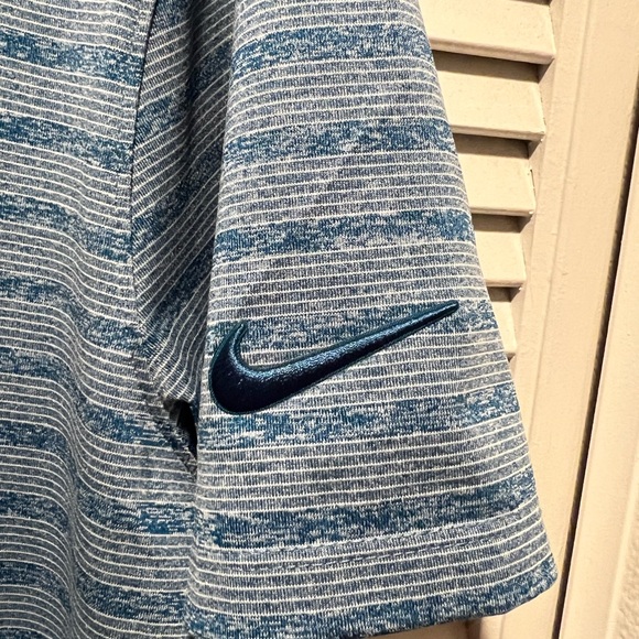 Men’s Nike Dri-Fit Golf Polo - Picture 4 of 4